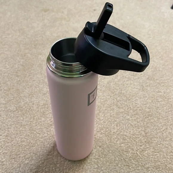 22oz Iron Flask insulated water bottle. Rose color. EUC - Picture 7 of 9